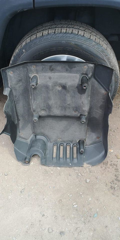 TAPA DE MOTOR HYUNDAI TUCSON  V6